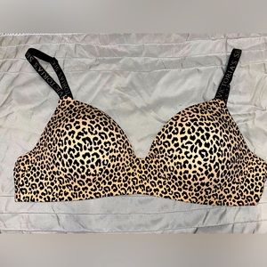 Victoria Secret Comfort Bra